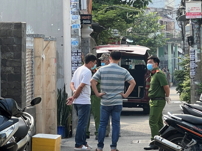 Bạn gái vừa bỏ về quê, nam thanh niên treo cổ chết trong phòng trọ