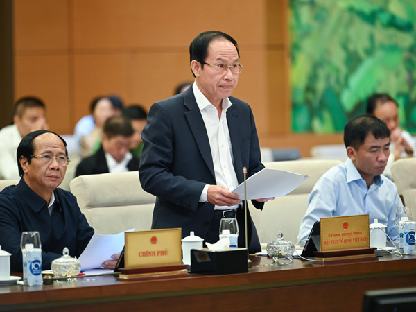 Hàng loạt cây xăng đóng cửa cho thấy điều hành xăng chưa phù hợp