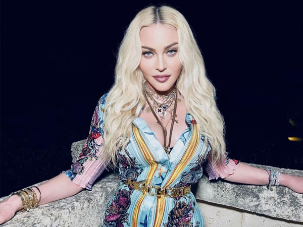 Madonna công khai là người đồng tính ở tuổi 64?
