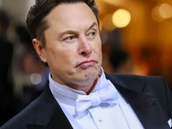Tỉ phú Elon Musk giải thích việc 'quay xe' với Ukraine