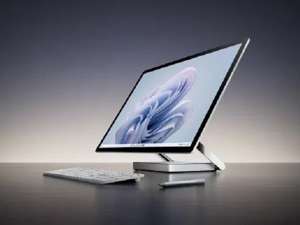 Microsoft trình làng bộ 3 máy tính Surface mới