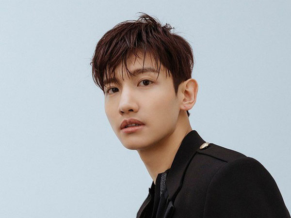 Changmin (DBSK) lên chức bố, hé lộ tình trạng vợ và con đầu lòng