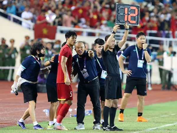 Ai sẽ thay HLV Park Hang-seo?
