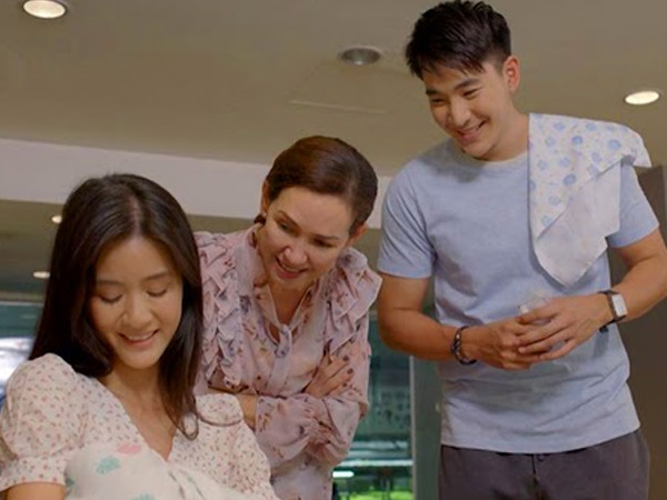 Con gái đẻ mà thông gia quê mùa lên chỉ mang theo được mấy chục trứng gà, tôi nóng mắt đuổi về luôn