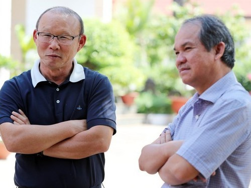 Tuyển Việt Nam không còn thầy Park: Lo cho quân bầu Đức