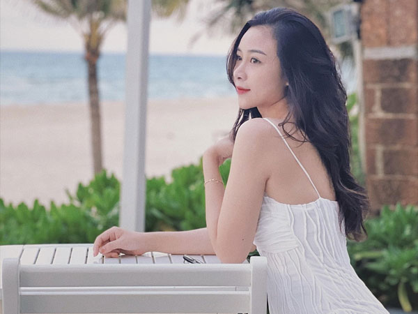 Hai lần sinh nở, vợ Phan Văn Đức vẫn đẹp ngỡ ngàng