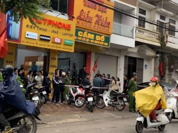 Danh tính kẻ cướp tiệm vàng - cầm đồ, bị đánh phải nhập viện cấp cứu