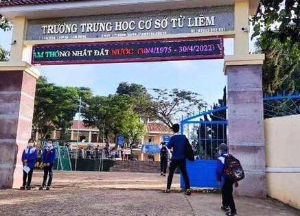 Nam sinh lớp 9 bị đâm tử vong trên đường đi học về