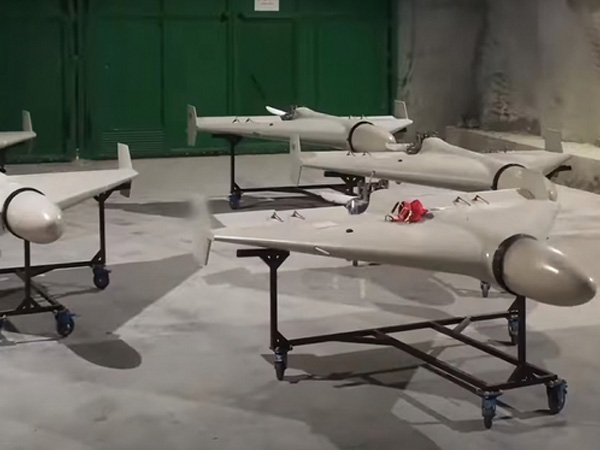 Bị phương Tây trừng phạt 43 năm, Iran chế tạo UAV bằng cách nào?
