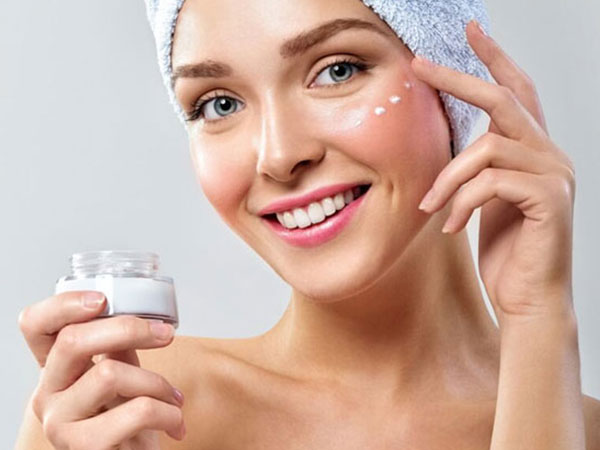7 sai lầm khi chăm sóc da mùa đông khiến mình trở nên 'xấu xí' mà nhiều chị em mắc phải