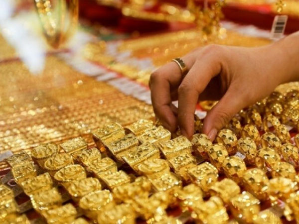 Giá vàng hôm nay 22/10: Vàng thế giới tiếp tục giảm