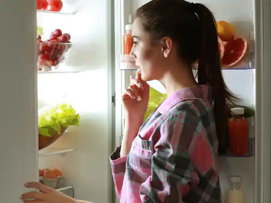 Điều gì xảy ra khi bạn ăn tối sau 19h?