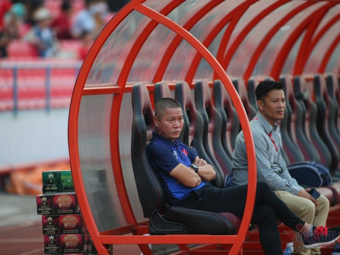 HLV Chu Đình Nghiêm: Thắng Hà Nội, Hải Phòng vẫn khó vô địch