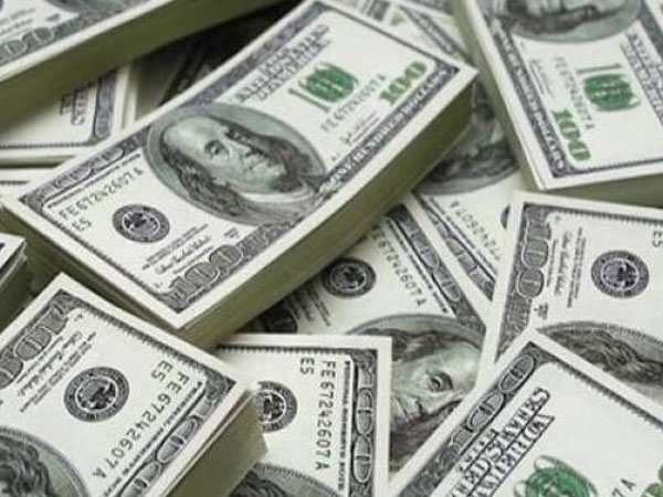 Giá USD trong nước tiếp tục tăng, tạo kỷ lục mới