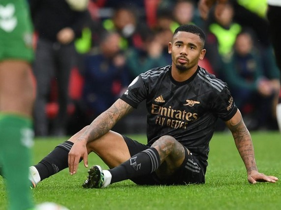 Arsenal dẫn đầu nhưng khó có thể vô địch, và đây chính là lý do