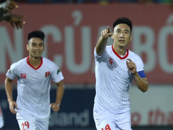 Vòng 21 V.League 2022: Hà Nội bất ngờ sảy chân, tăng nhiệt cuộc đua vô địch