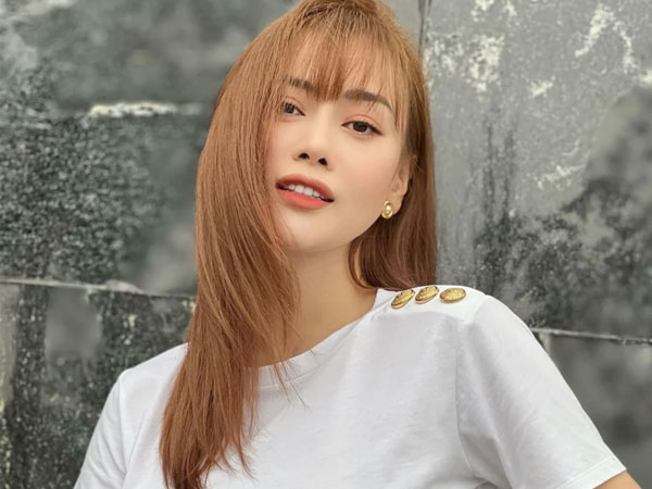 Phương Oanh 'comeback' sau gần 1 tháng 'đóng cửa' Facebook với diện mạo gây chú ý