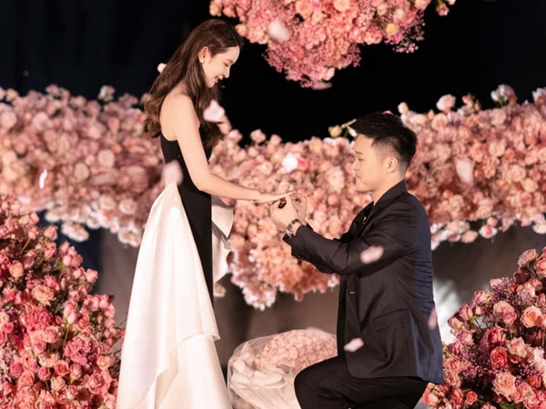 Sau vụ ngoại tình với chủ tịch Taobao, hotgirl Trương Đại Dịch sắp lên xe hoa
