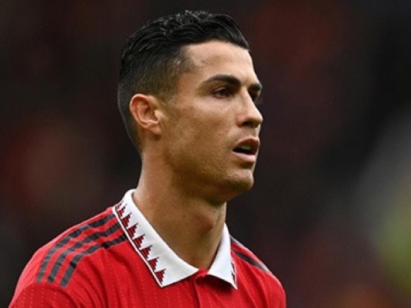 CĐV MU phát hiện khoảnh khắc Ronaldo từ chối không chịu vào sân