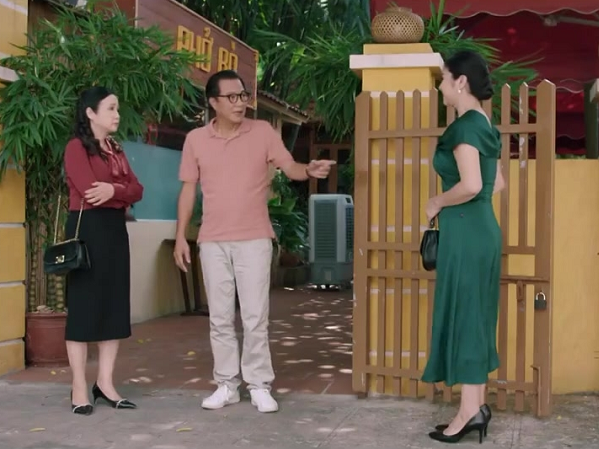 Thông gia ngõ hẹp tập 12: Vợ ông Khôi ghen tuông khi chồng hẹn tình cũ đi cà phê