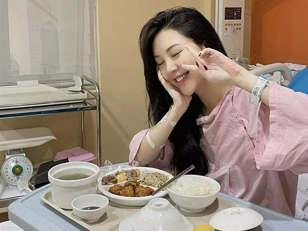 Hot girl Người Ấy Là Ai sinh con, bất ngờ nhan sắc sau ca vượt cạn