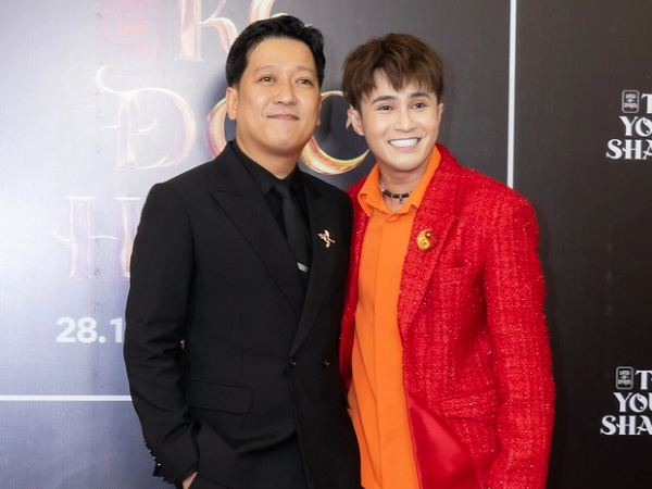 Trường Giang, Liêu Hà Trinh cùng dàn sao nổi bật trên thảm đỏ Kẻ Độc Hành