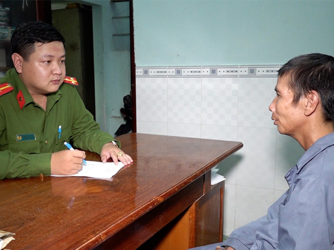 Lật mặt người đàn ông ăn xin là tội phạm truy nã