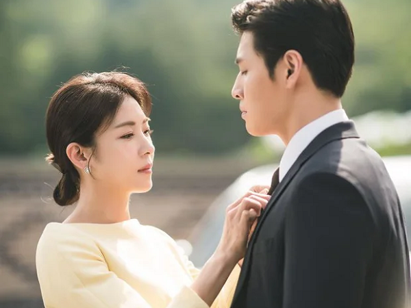 Phim của Ha Ji Won vừa lên sóng đã có tỷ suất người xem chạm đỉnh, khán giả khen hết lời