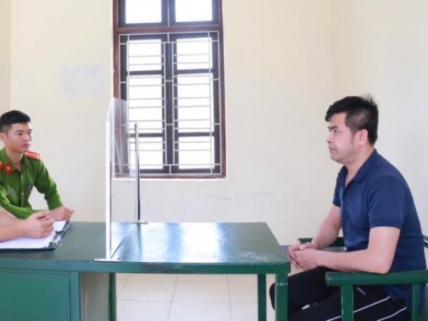 Phóng viên Tạp chí vận tải ô tô chuyên nhận tiền 'bảo kê' các phương tiện vận tải