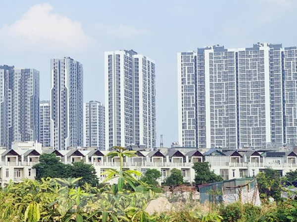 Nghịch lý thị trường bất động sản: Dư thừa căn hộ cao cấp, thiếu trầm trọng nhà giá rẻ