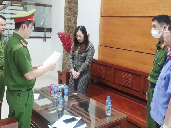 Nữ 9X dùng 'độc chiêu' lừa đảo hơn 50 tỉ đồng