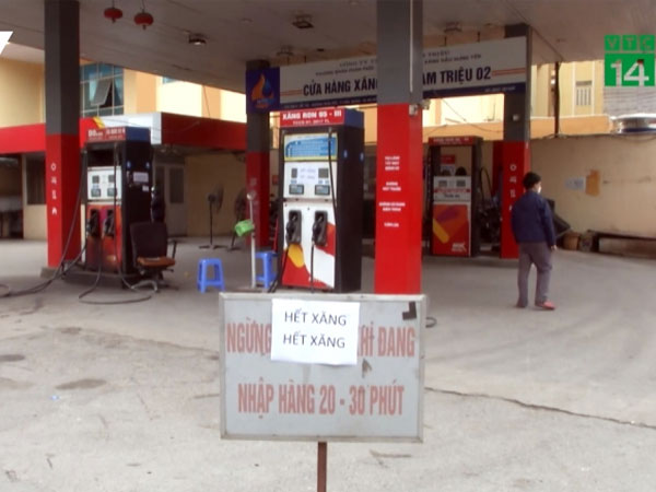 Xuất dự trữ thương mại để 'ứng cứu' thiếu hụt nguồn cung xăng dầu