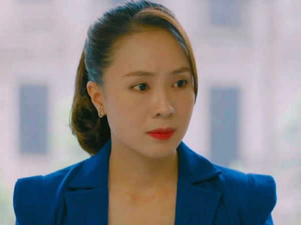 Khán giả ngán ngẩm vì Hồng Diễm sai nguyên tắc luật ở Hành Trình Công Lý nhưng vẫn được khen