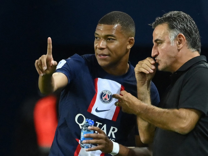 Mbappe ôm hận PSG vì ảo quyền lực