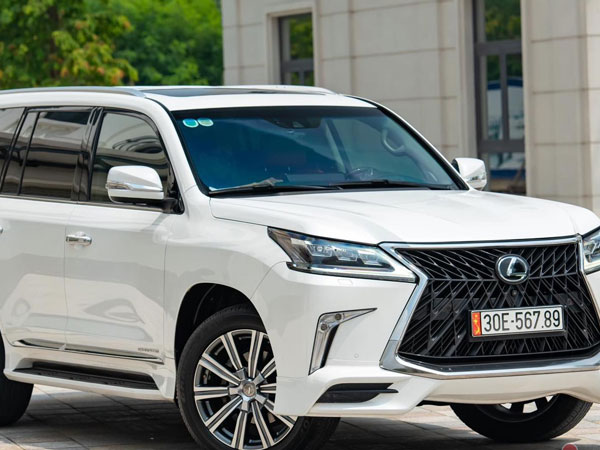 Lexus LX570 biển sảnh 56789 về tay ông chủ CLB bóng đá Kon Tum