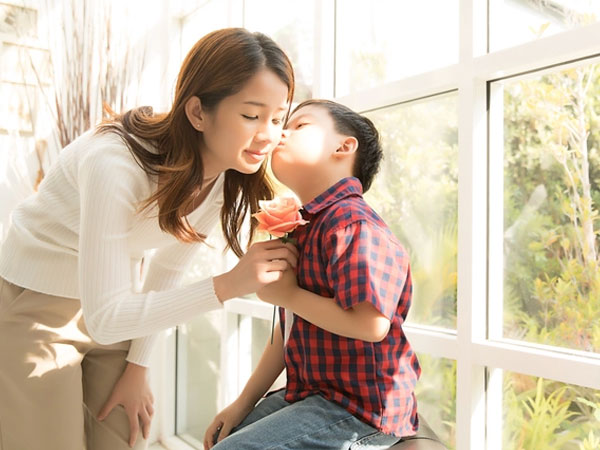 Bài văn của con khiến tôi muốn tái hợp với chồng cũ