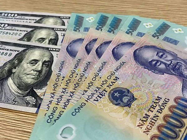 Giá đồng USD liên tục tăng tác động thế nào đến kinh tế Việt Nam?