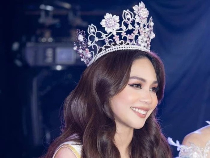 Việt Nam vừa công bố vương miện mới của Miss International, fan Thái đã 'nhảy dựng'