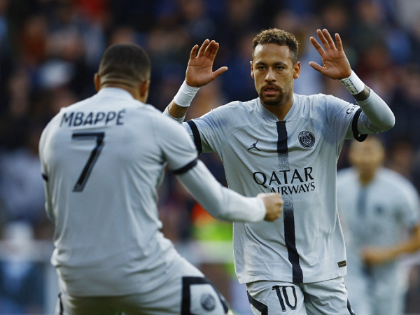 Neymar thay Messi làm người hùng Neymar ghi dấu ấn trong chiến thắng muộn của PSG