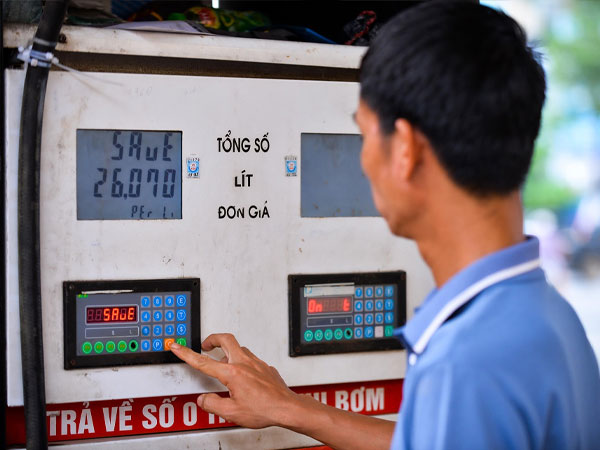 Nên ấn định mức lãi đối với loại hàng cần bình ổn giá