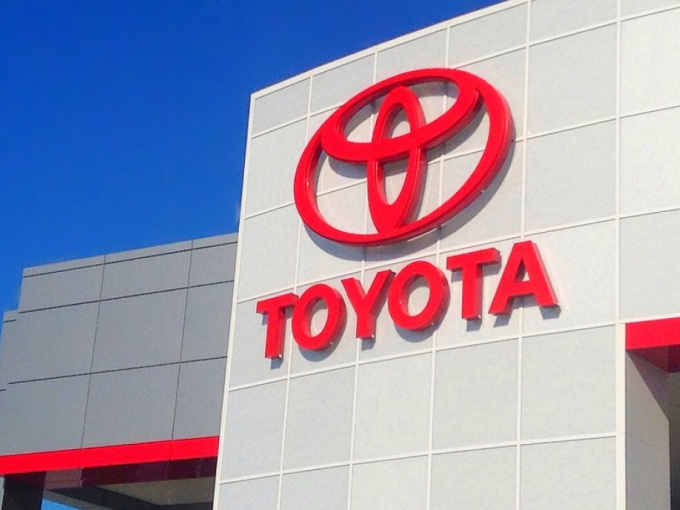 Lợi nhuận quý 2 giảm mạnh, Toyota buộc phải điều chỉnh dự báo sản lượng