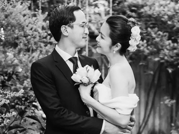Sau tiệc 10 năm viên mãn, Louis Nguyễn nhắn nhủ Hà Tăng: 'Anh mong chúng ta sẽ cùng nhau tạo nên nhiều kỷ niệm tuyệt vời hơn nữa'