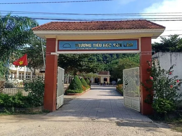 Phụ huynh bắt hiệu trưởng quỳ xin lỗi: Sẽ có hình thức xử lý đối với hiệu trưởng