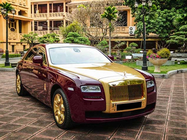 Đấu giá xe Rolls-Royce mạ vàng của ông Trịnh Văn Quyết bất thành lần hai