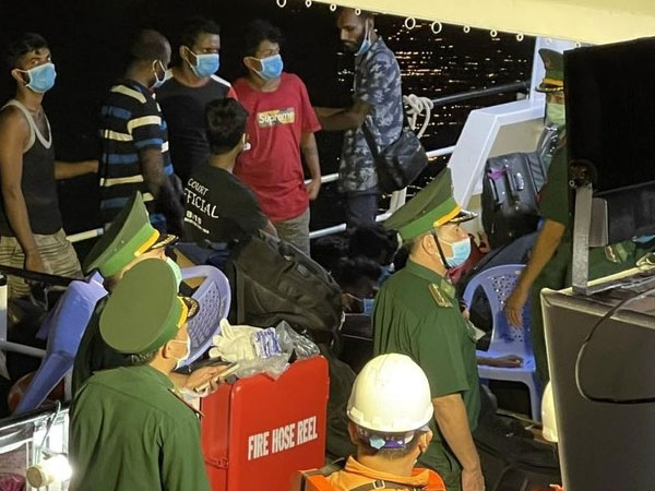 Thông tin mới nhất về vụ hơn 300 người nước ngoài gặp nạn ngoài khơi TP Vũng Tàu