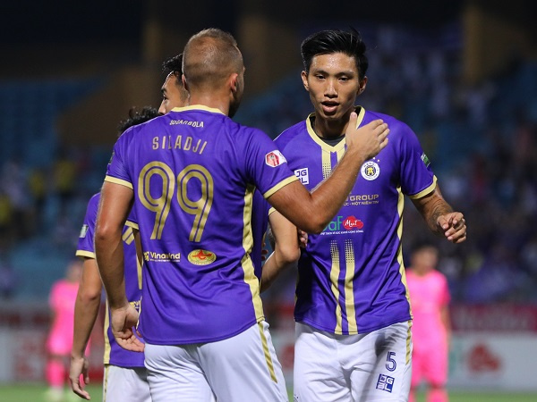 Vòng 24 V.League 2022: Quyết chiến ngôi vô địch đến 'bình minh'