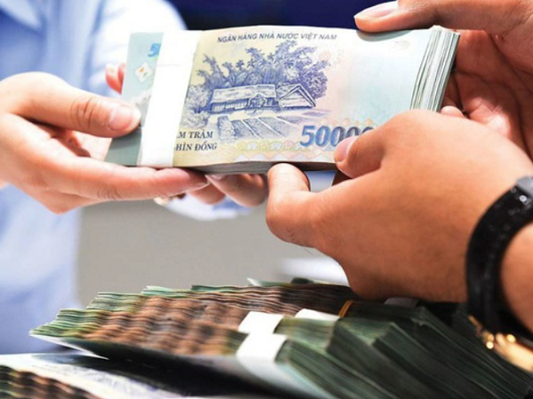 Tăng lương cơ sở từ 1/7/2023: Lương cán bộ, công chức thay đổi thế nào?