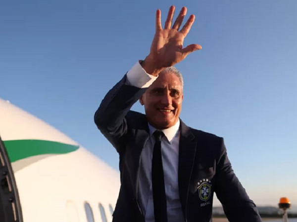 ĐT Brazil mang 5,5 tấn hành lý sang Qatar