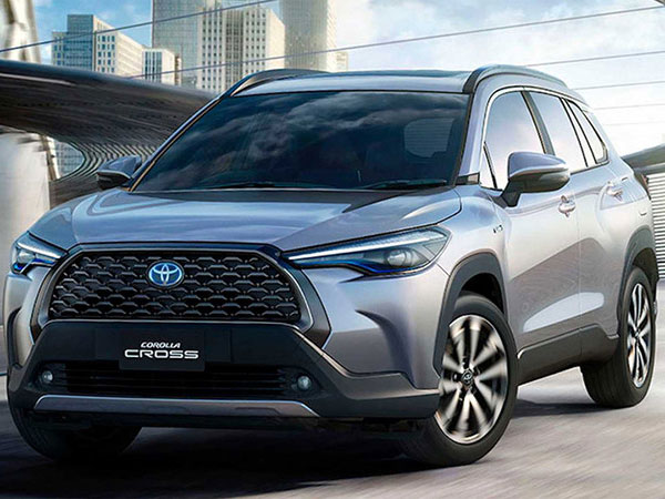 Top xe đa dụng tháng 10: Toyota Cross vượt Hyundai Creta, Ford Everest gây bất ngờ