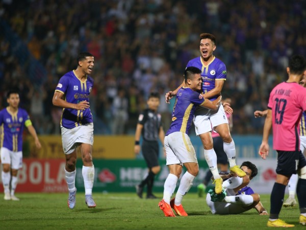 Khoảnh khắc Hà Nội lên đỉnh V-League 2022